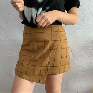 Camel windowpane mini skirt